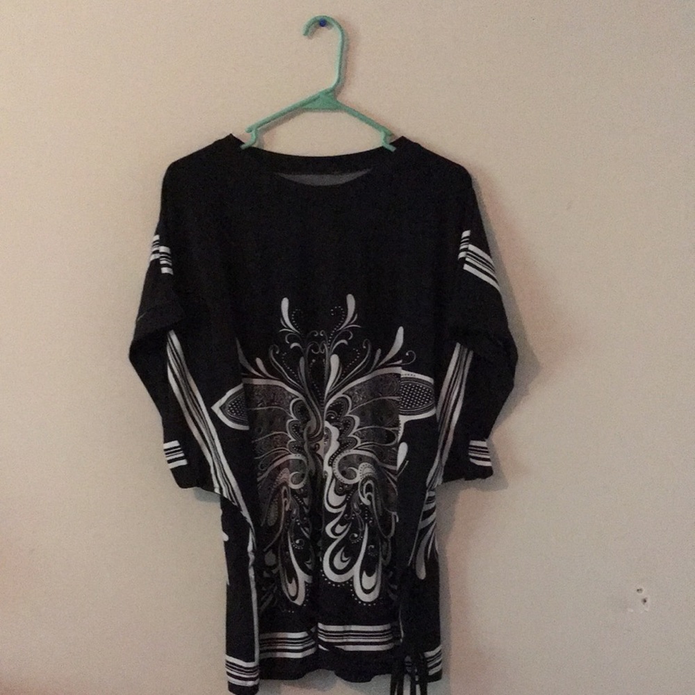 Black and White 11 Blouse